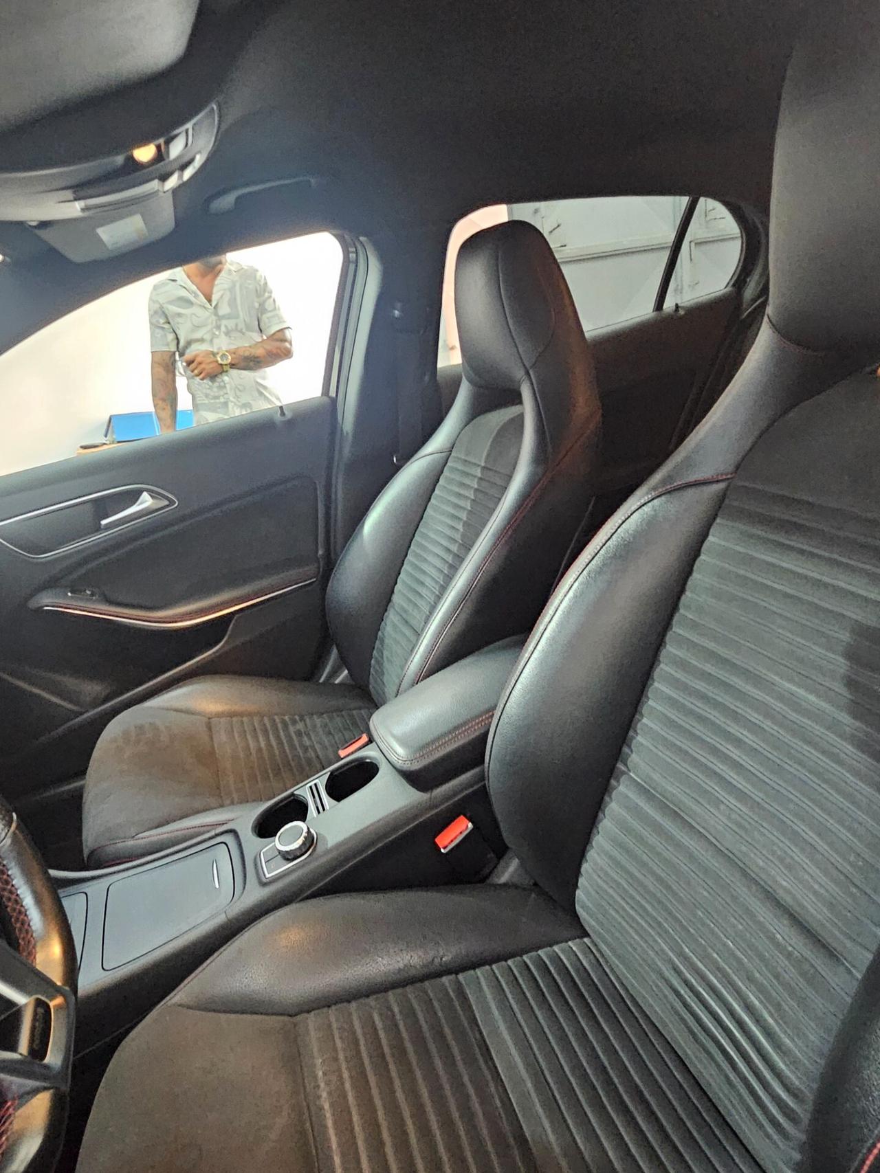 Mercedes-benz GLA 220 d Automatic Premium