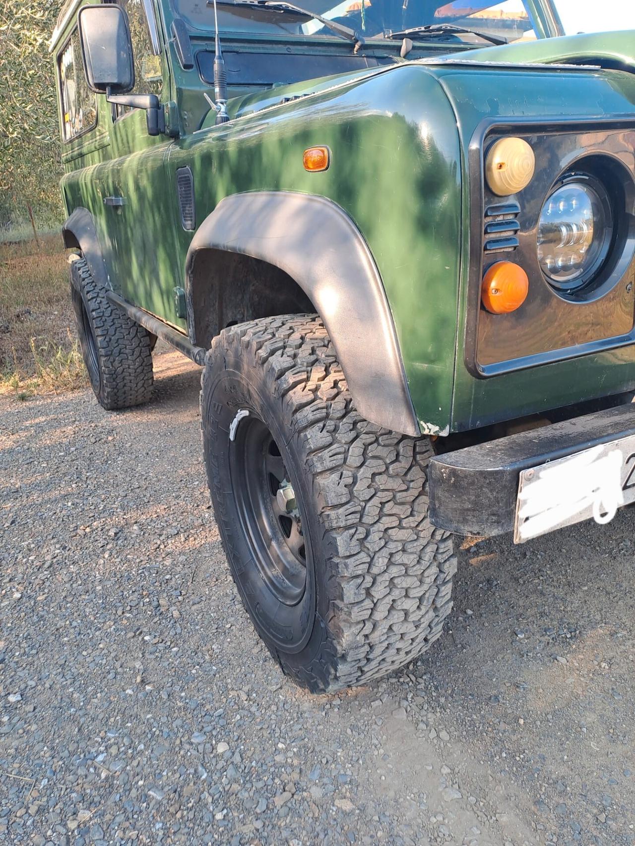 Land Rover Defender 90 2.5 Td5 Station Wagon