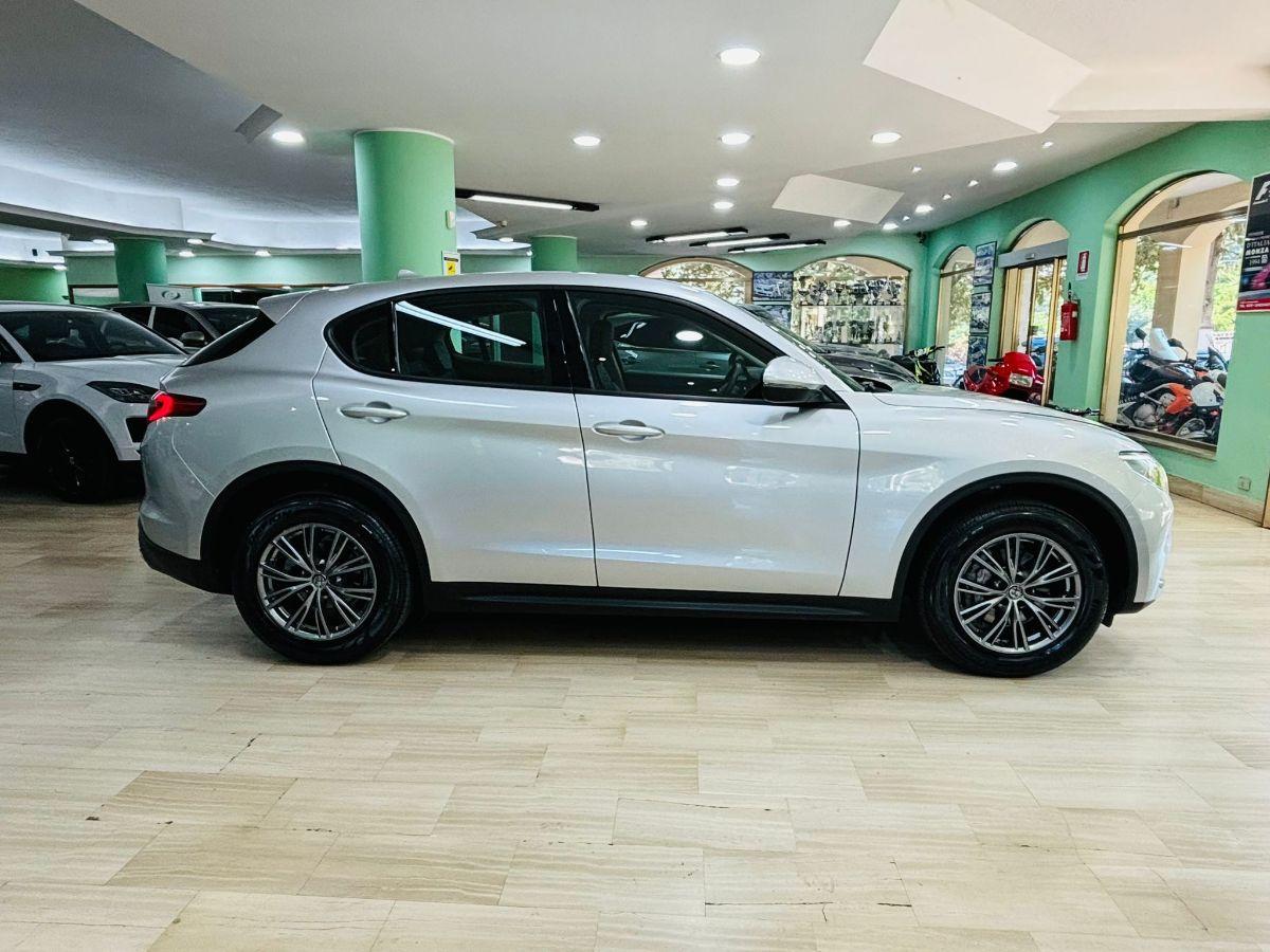 Alfa Romeo Stelvio 2.2 T.diesel 210 CV AT8 Q4 Exececutive