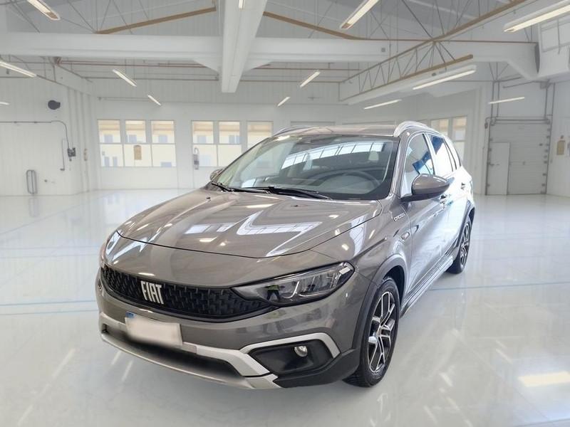 FIAT TIPO 1.5 130 CV HYBRID DCT7 CROSS STATION WAGON