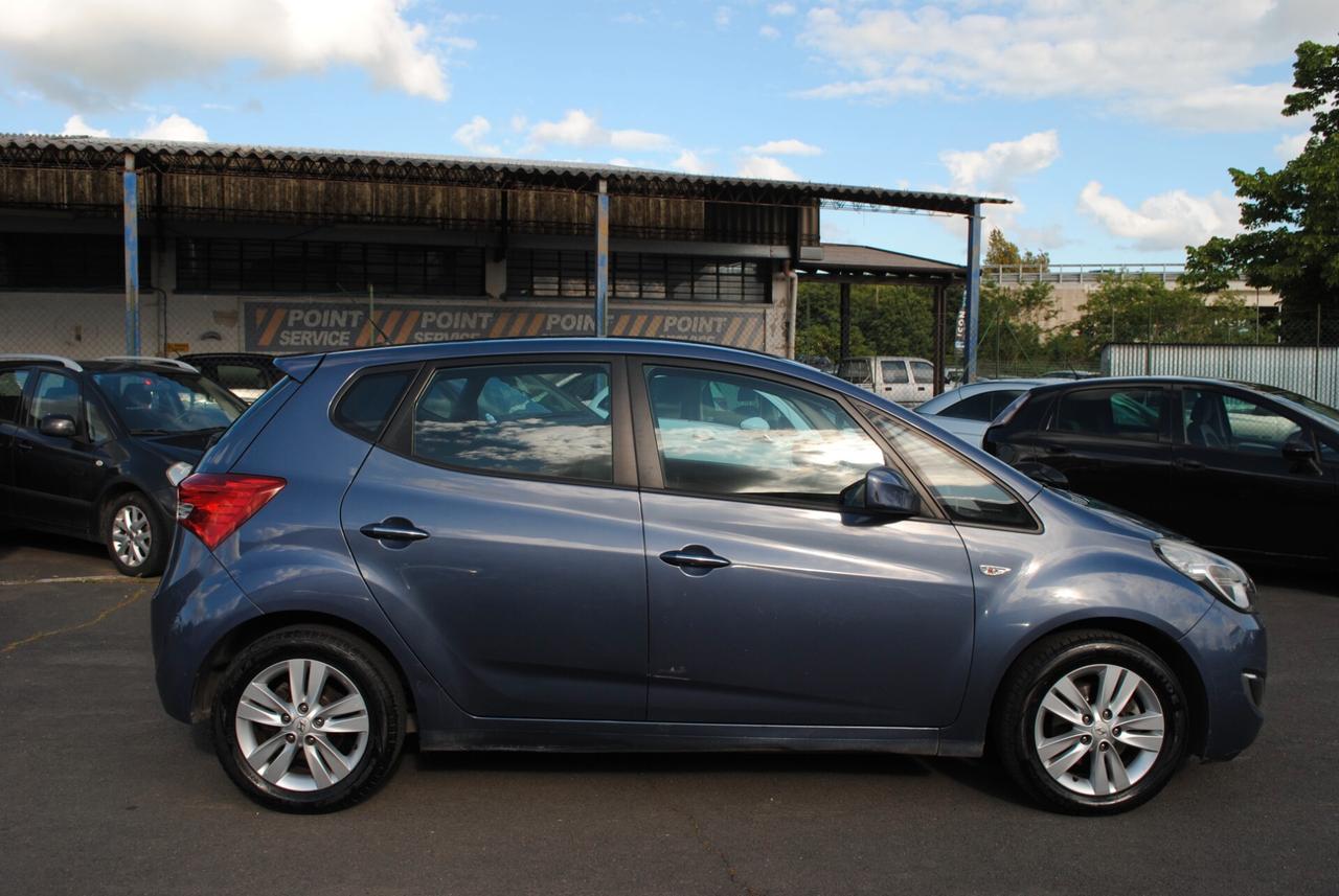 HYUNDAI IX20 CRDI 90 CV OK NEOPATENTATI