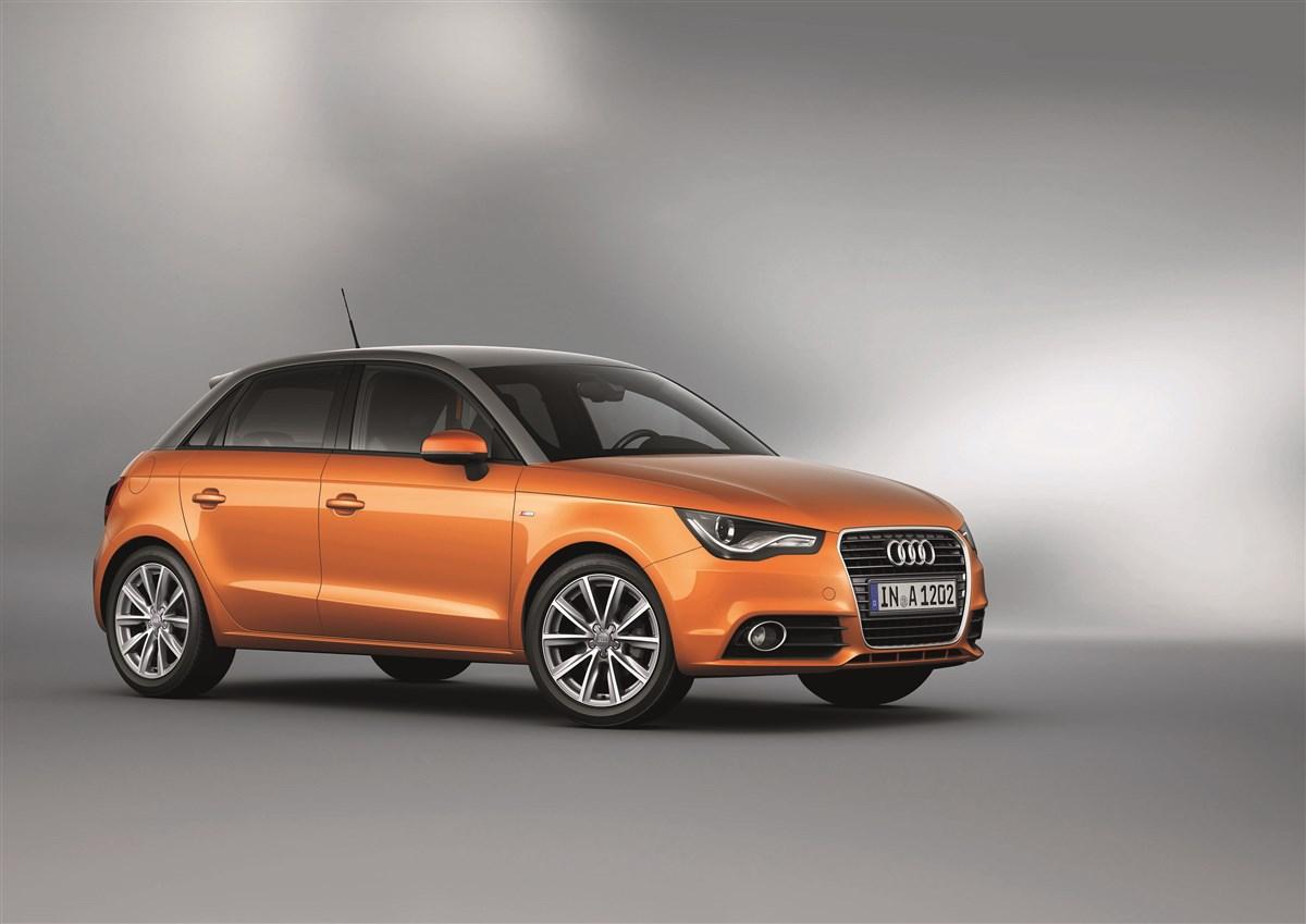 AUDI A1 I 2010 Sportback - A1 Sportback 1.6 tdi Attraction 90cv