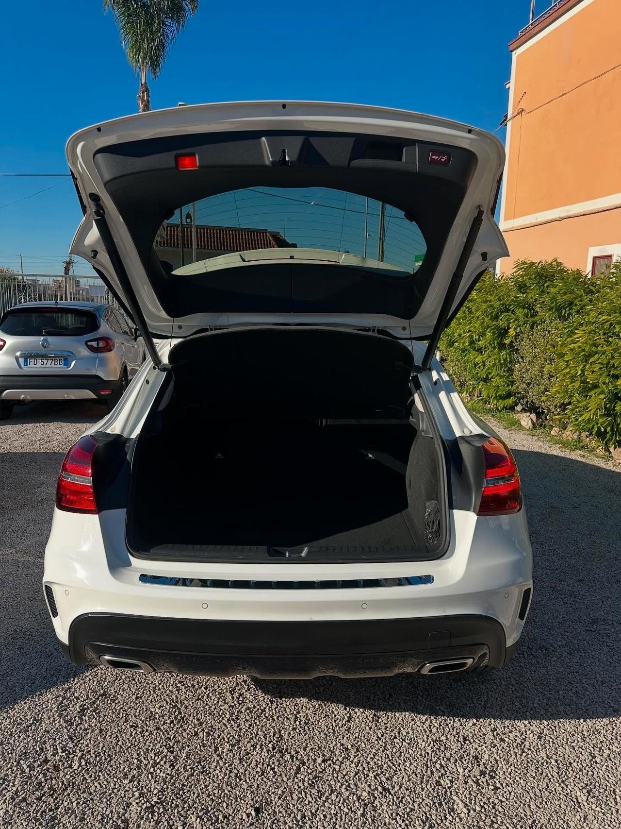 Mercedes-benz GLA 200 d Automatic Premium AMG