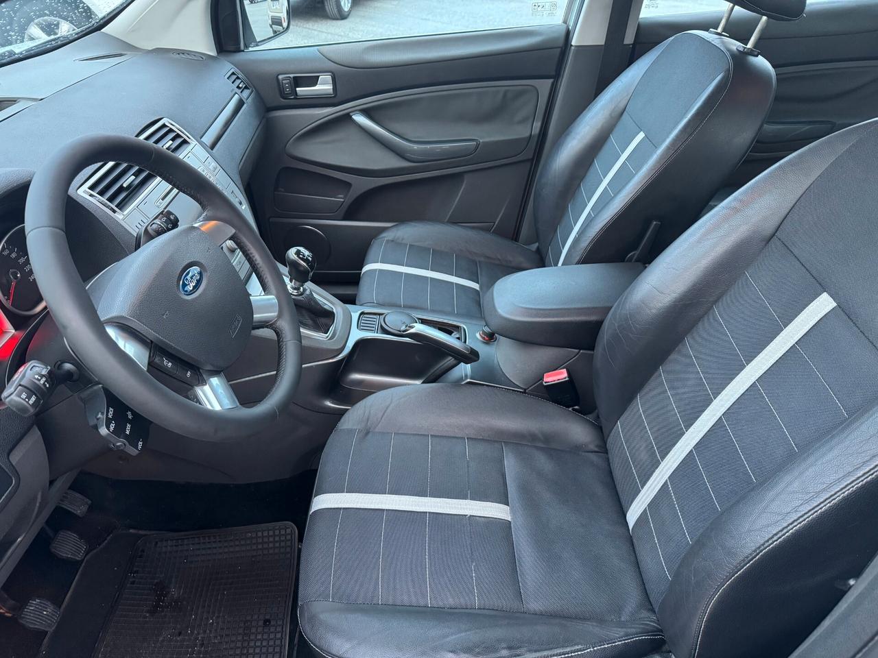 Ford Kuga 2.0 TDCi 136 CV 4WD Titanium DPF