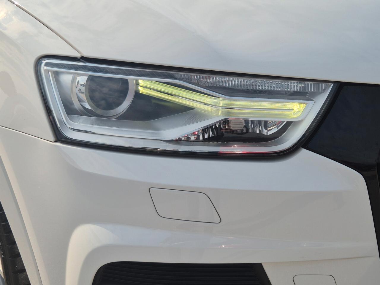 Audi Q3 2.0 TDI 150 CV quattro S tronic S-LINE