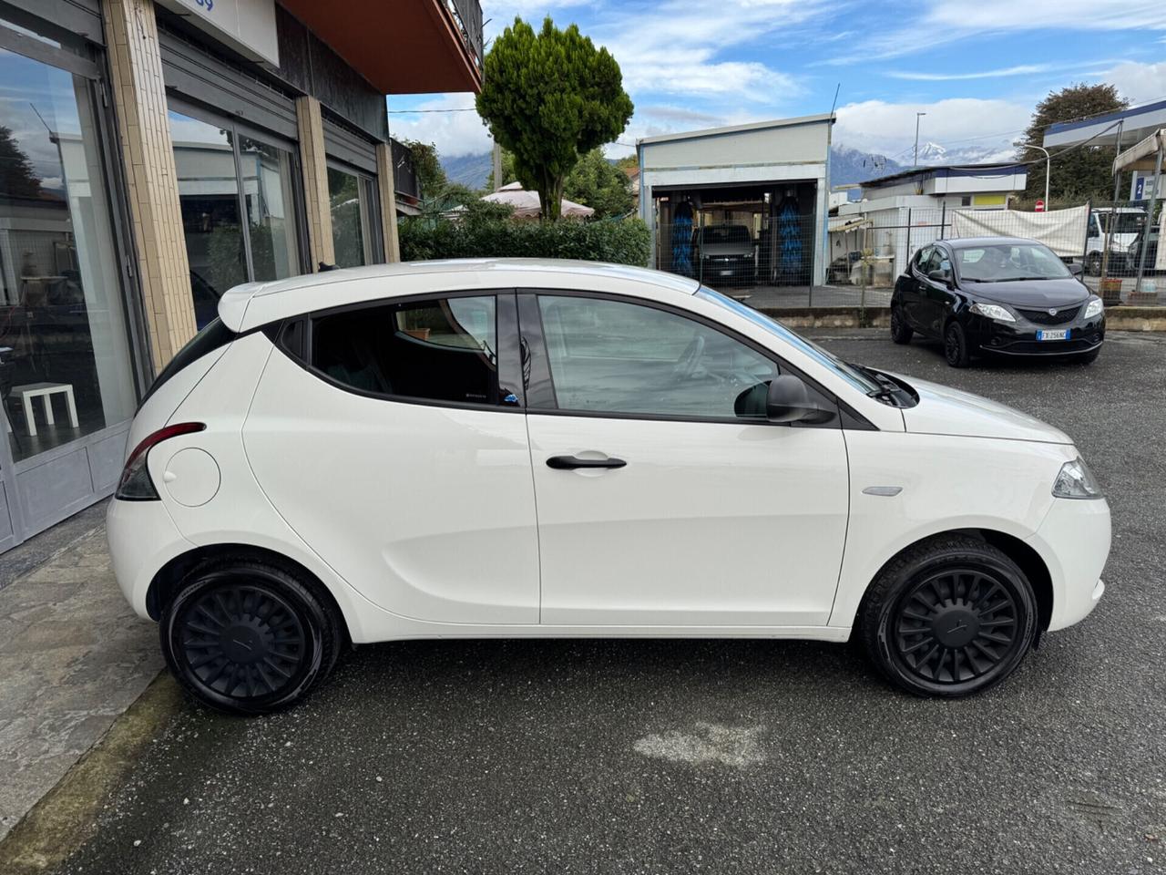 Lancia Ypsilon 1.2 GPL Elefantino Blu