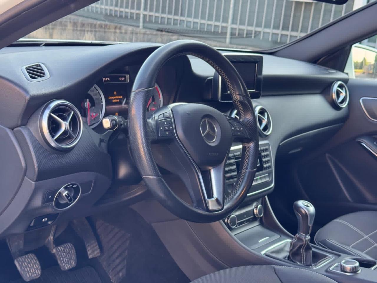 Mercedes-benz A 200 A 200 CDI Automatic Night Edition