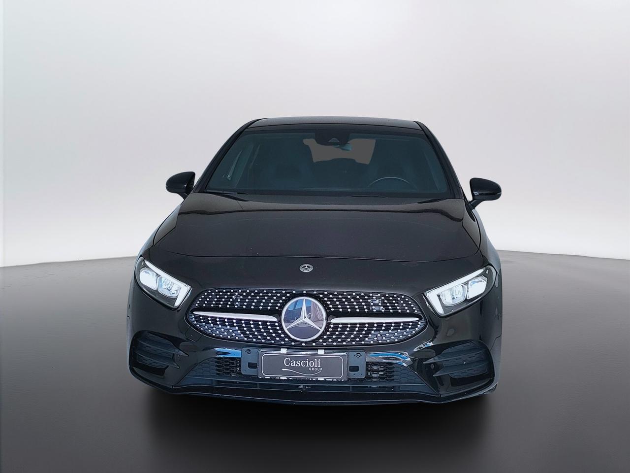 Mercedes-Benz Classe A - W177 2018 - A 200 d Premium Night edition 4matic auto