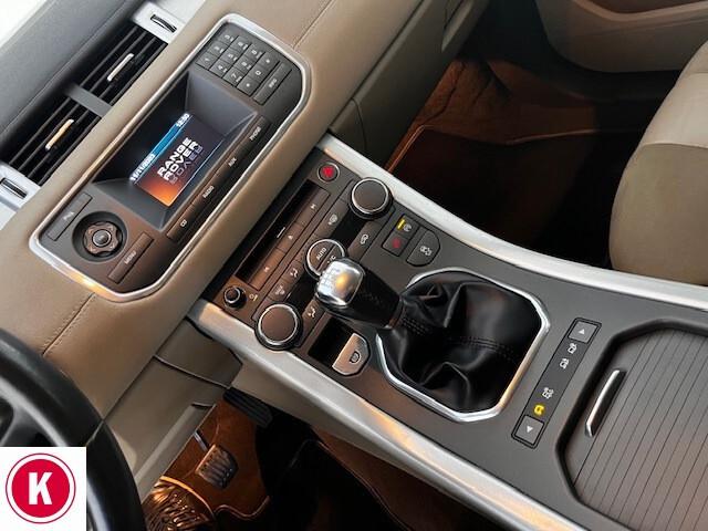 Land Rover Range Rover Evoque 2.2 TD4 5p. Pure***