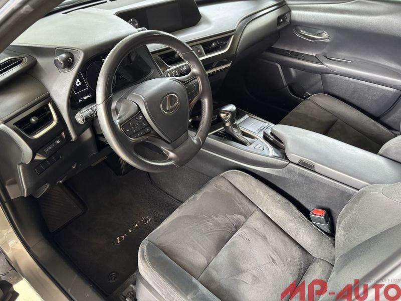Lexus UX Hybrid Executive 2WD
