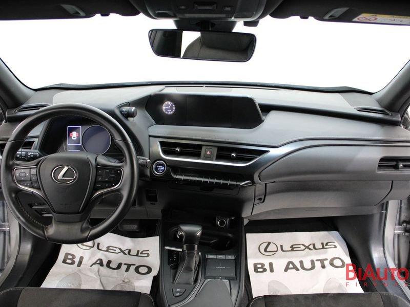 Lexus UX Hybrid Premium