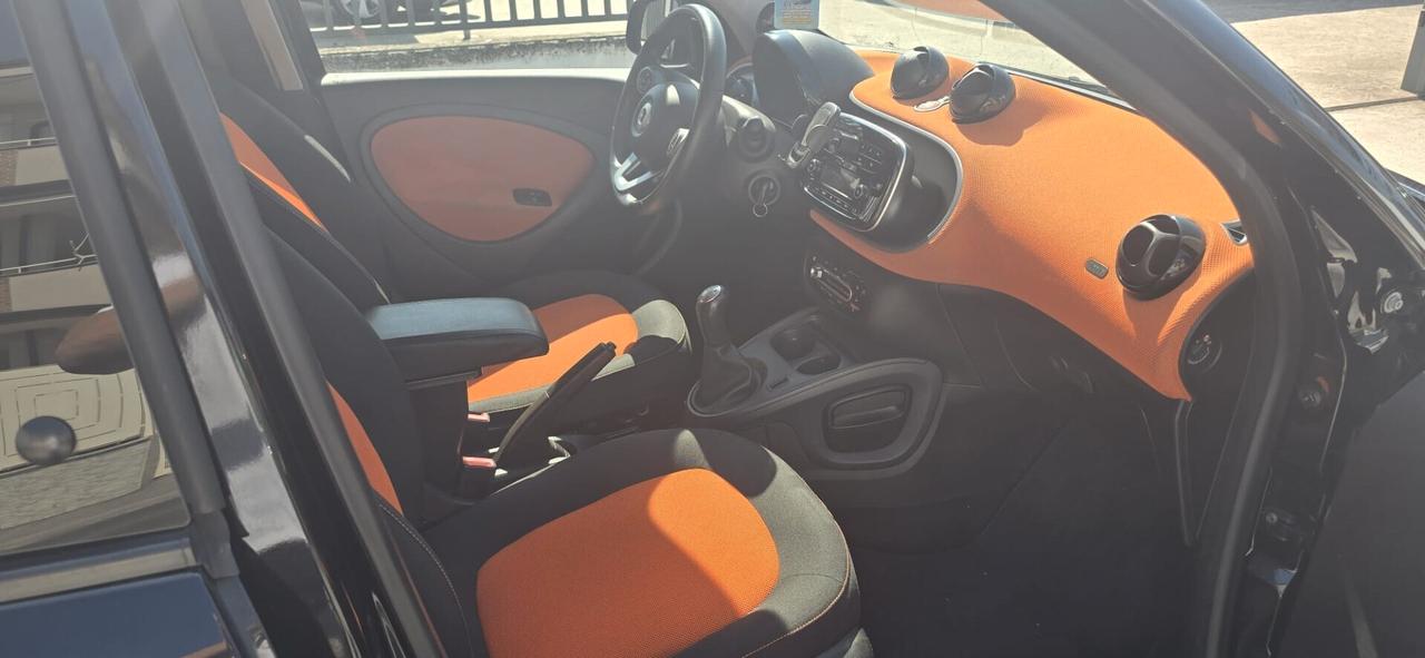 Smart ForFour 70 1.0 Passion