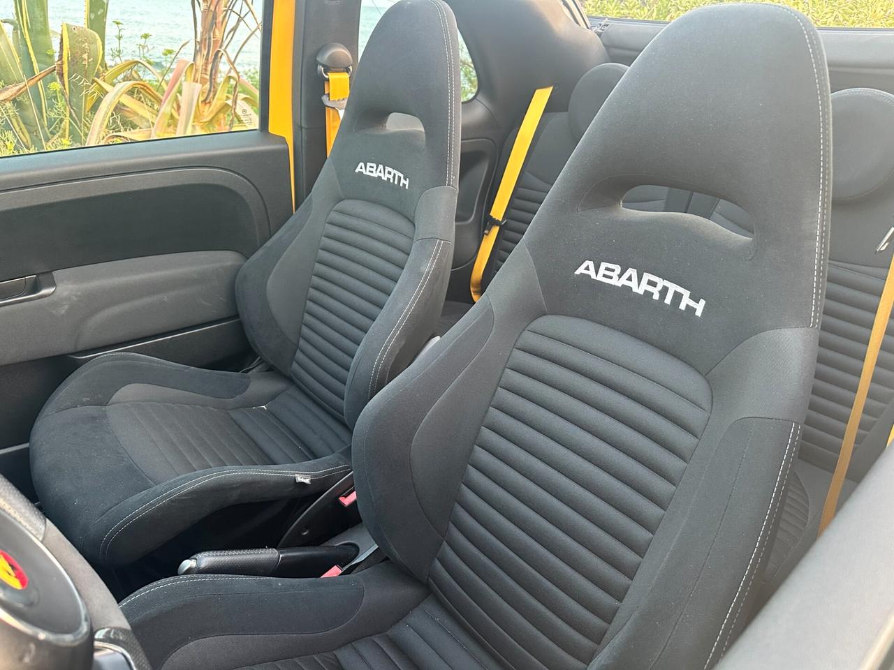 Abarth 595 C 1.4 Turbo T-Jet 180 CV Competizione