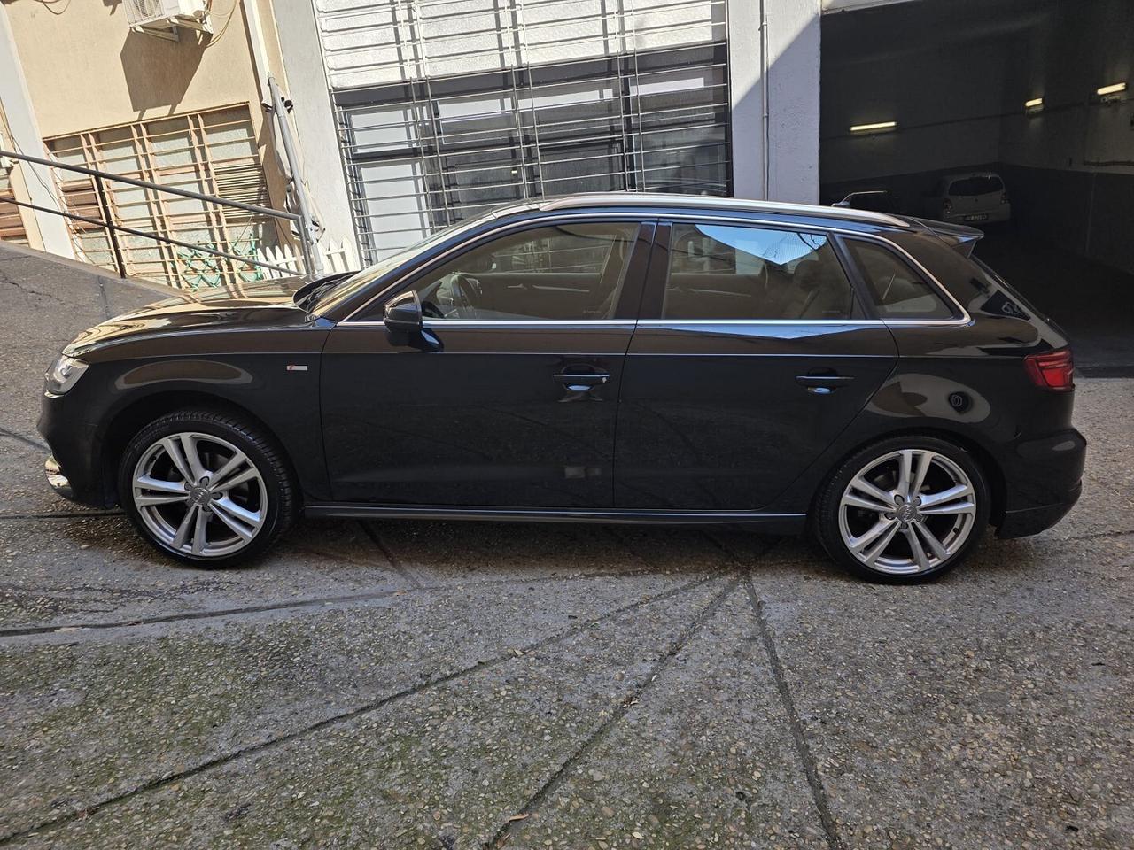 Audi A3 35 TFSI S tronic- allestimento S line