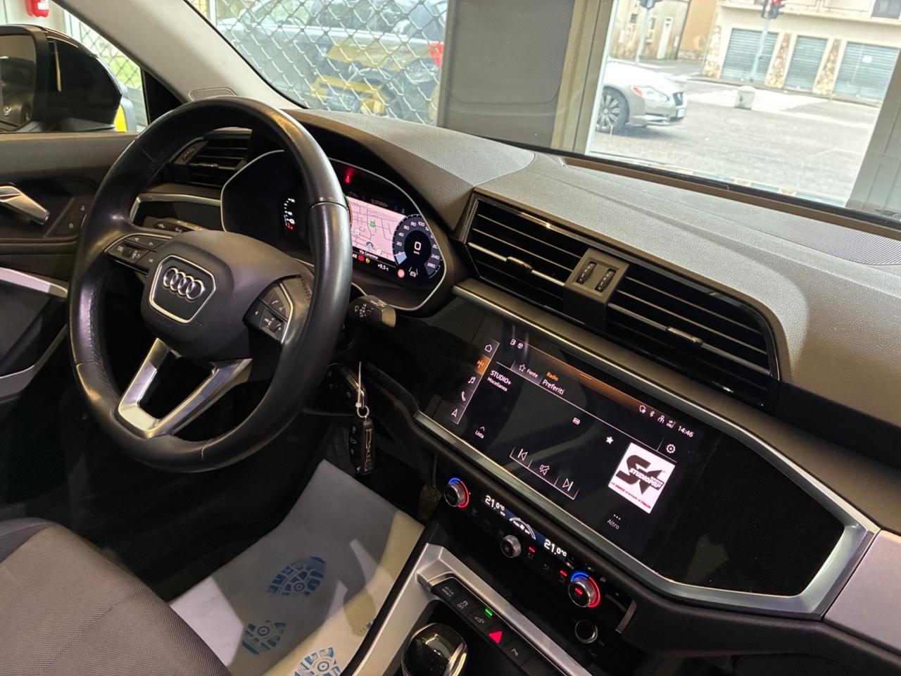 Audi Q3 45 Plug-in s-tronic 245cv Aziendale