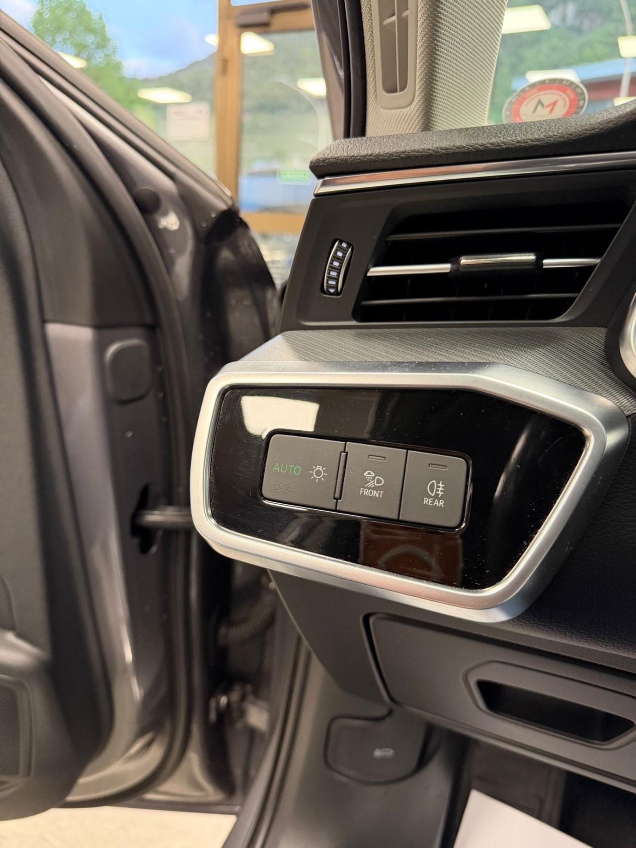 Audi A6 40 2.0 TDI S tronic Business Design