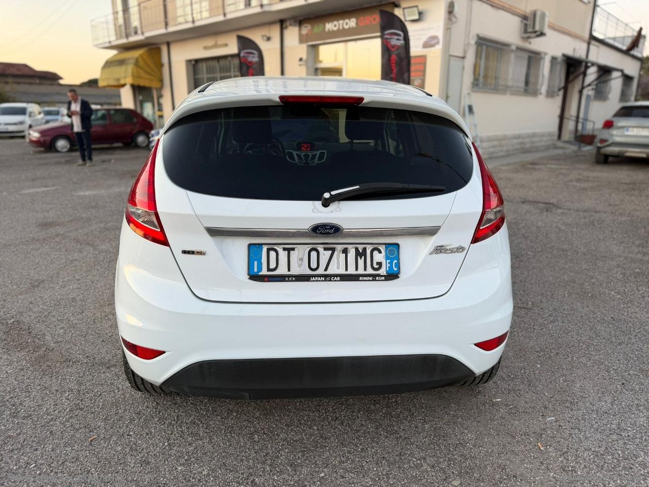 FORD Fiesta 1.4 TDCi 68 CV 5p. Titanium