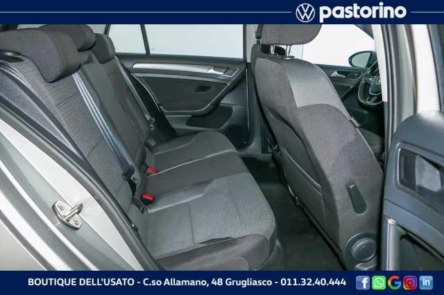 Volkswagen Golf 1.0 TSI 115 CV 5p. Business - Light Pack