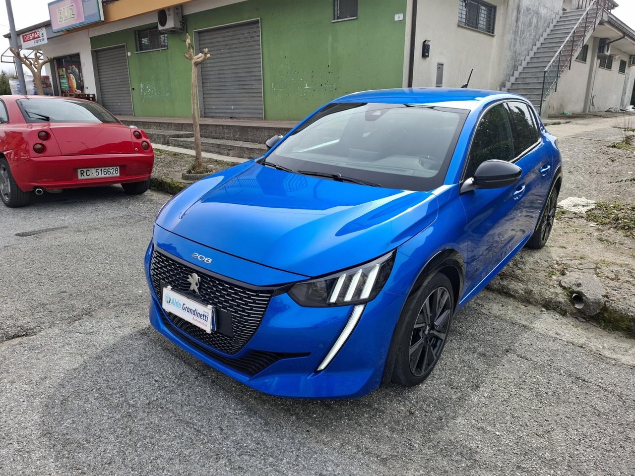 Peugeot 208 PureTech 1.2 GT line 100 cv 2023