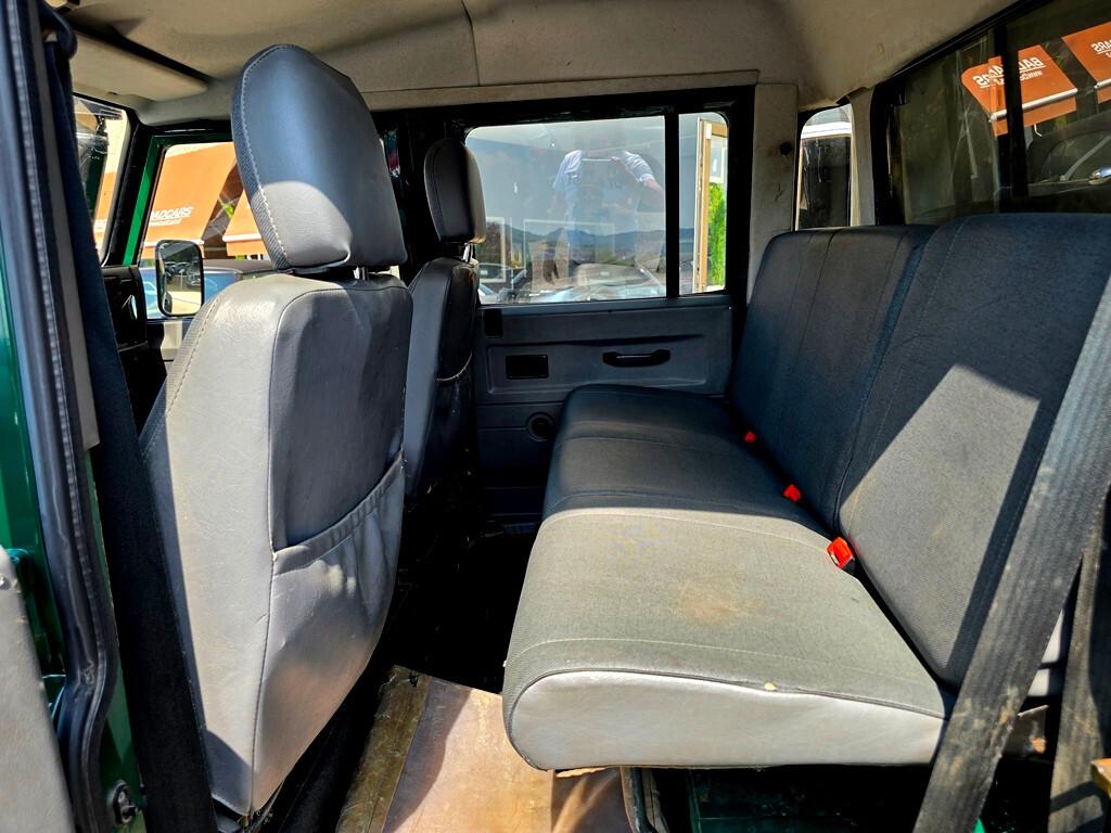 Land Rover Defender 110 TD5 CREW CAB "E"