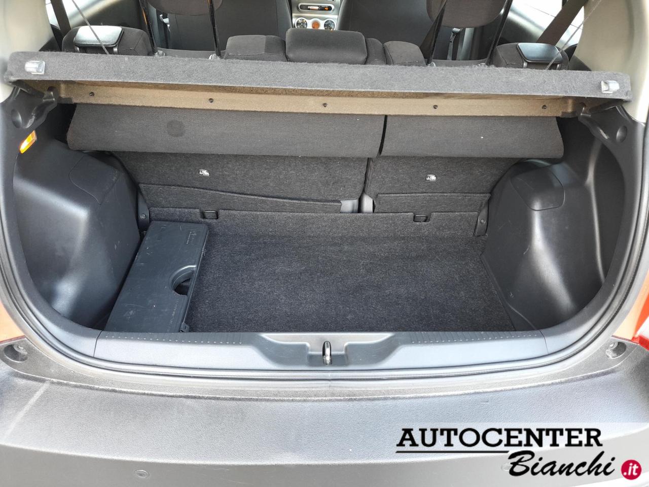 Toyota Urban Cruiser 1.4 d-4d Luxury Awd