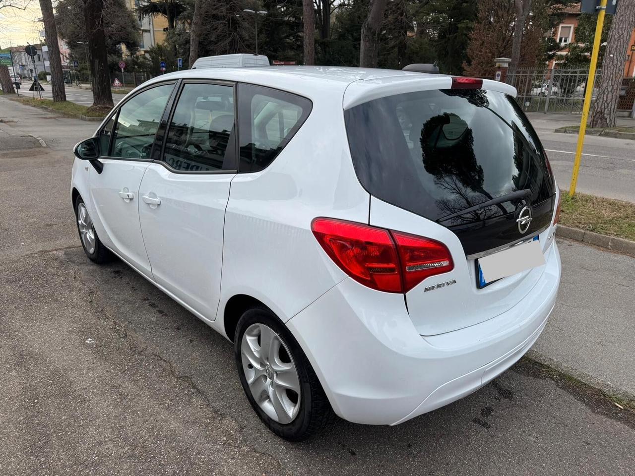 Opel Meriva 1.6 CDTI NEOPATENTATO GARANZIA 12 MESI