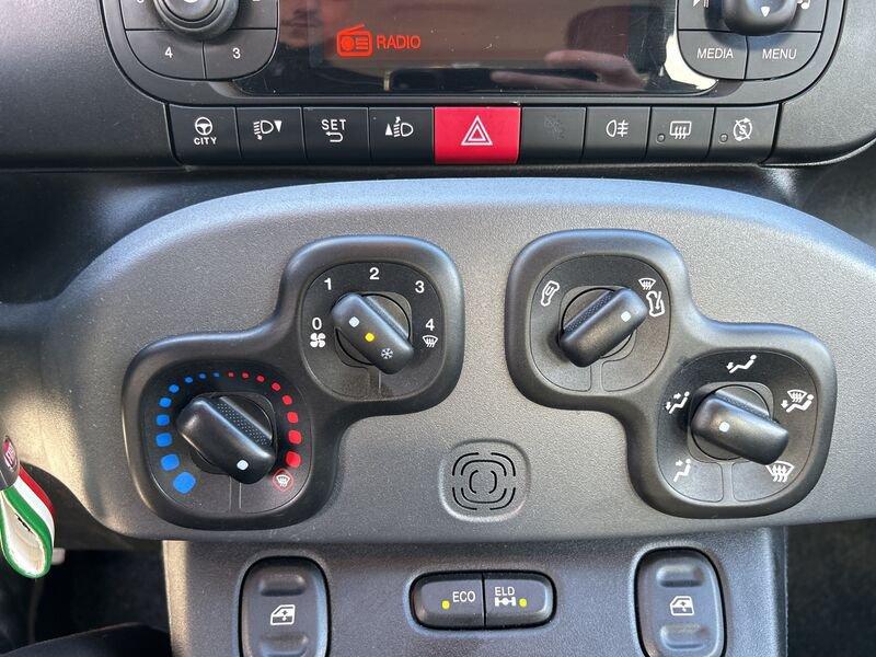 FIAT Panda Cross Panda III Panda 0.9 t.air t. Cross 4x4 s&s 85cv