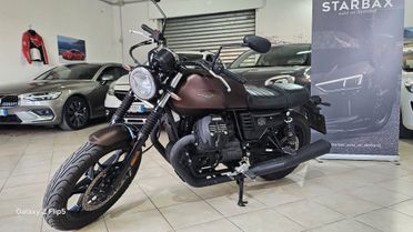 Moto Guzzi V7 III STONE