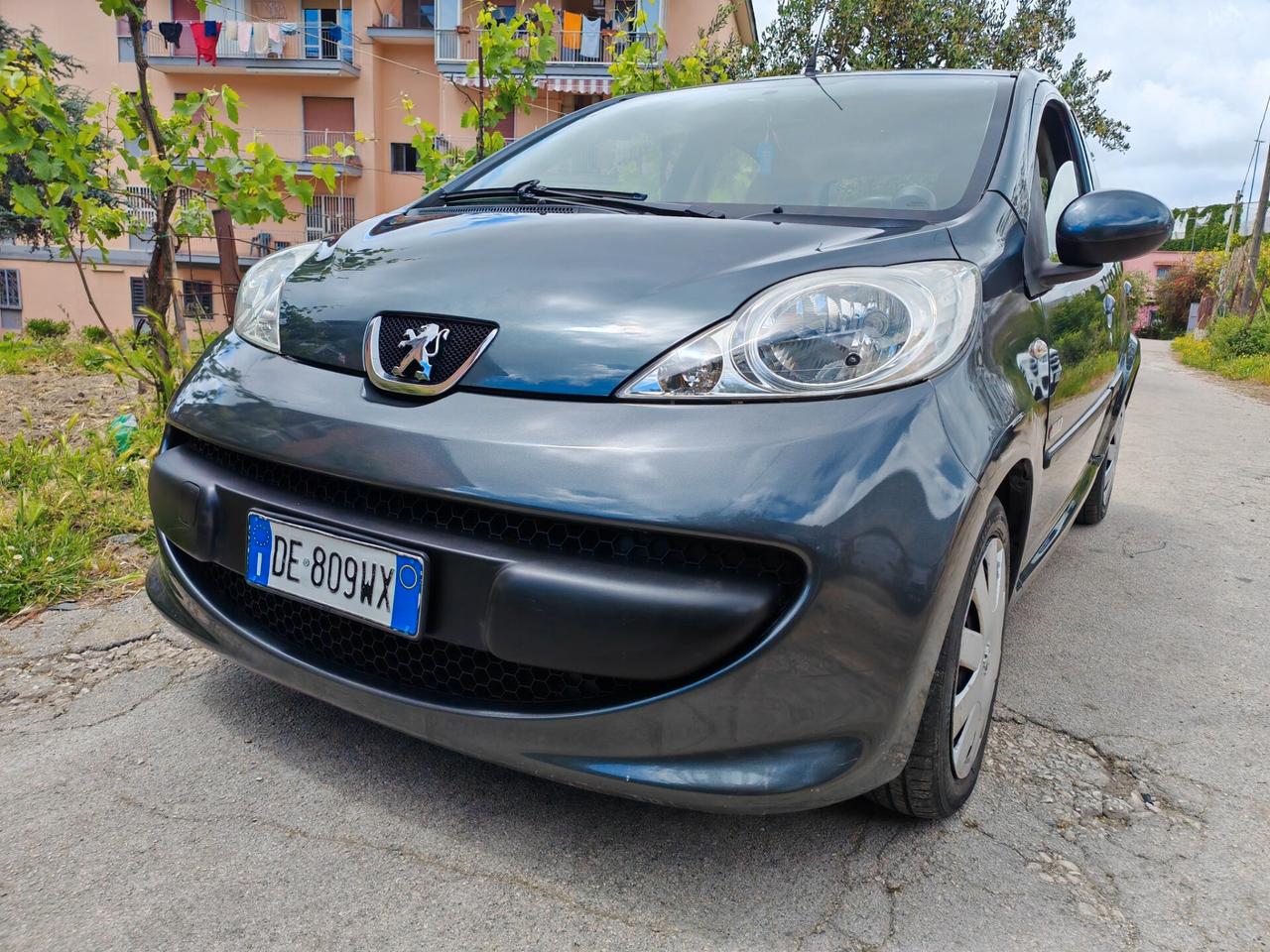 AUTOMATICA PEUGEOT 107 POCHI KM SWEET YEARS