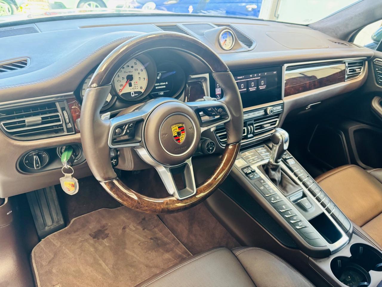Porsche Macan 2.9 Turbo