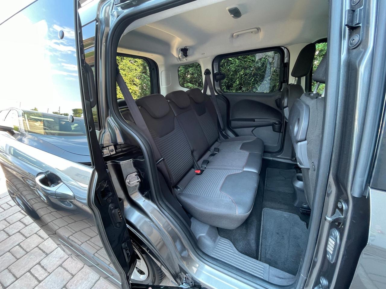 Ford Tourneo Courier 1.0 EcoBoost 100 CV Plus