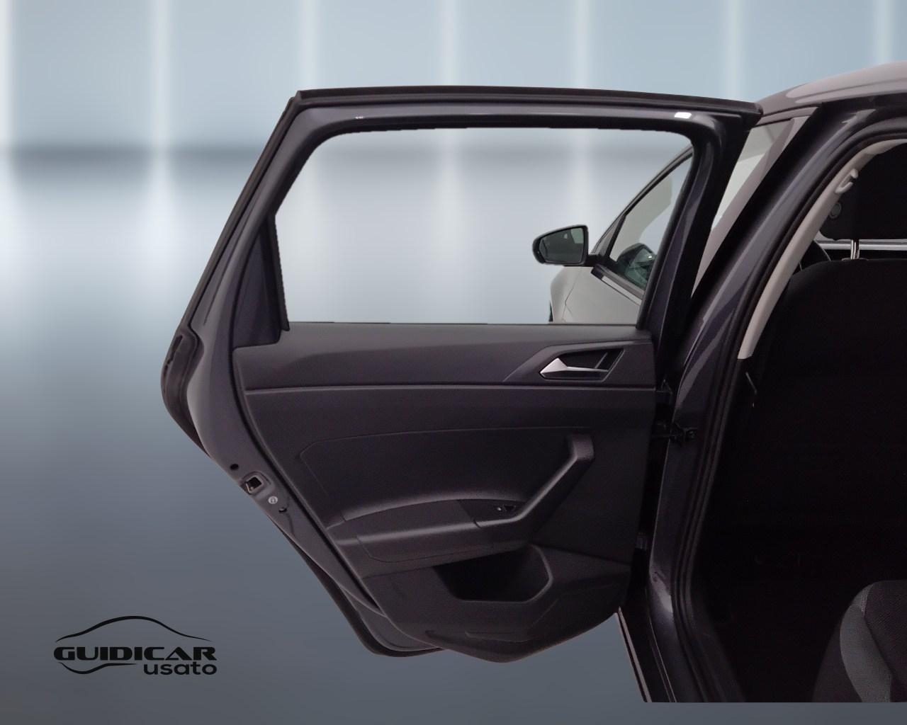 VOLKSWAGEN Polo VI 2022 - Polo 1.0 tsi Style 95cv