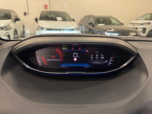 PEUGEOT 3008 PureTech Turbo 130CV Allure NAVI+RETR.