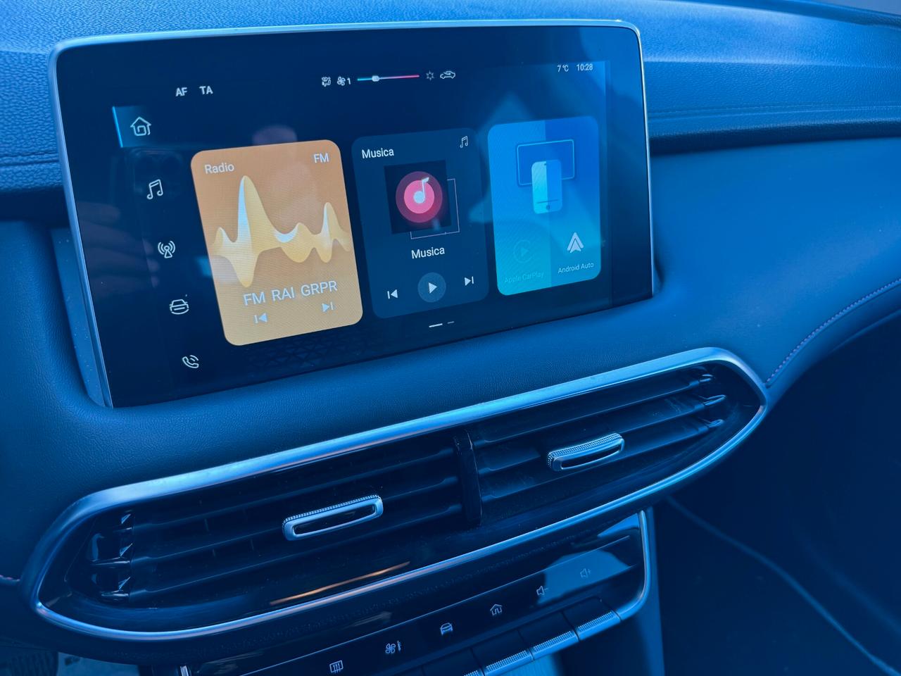 MG HS HS I 1.5 t Luxury / NO VINCOLI