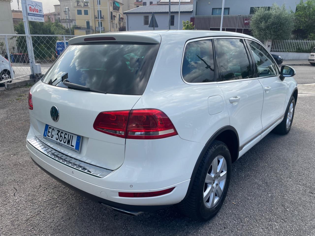 Volkswagen Touareg 3.0 TDi