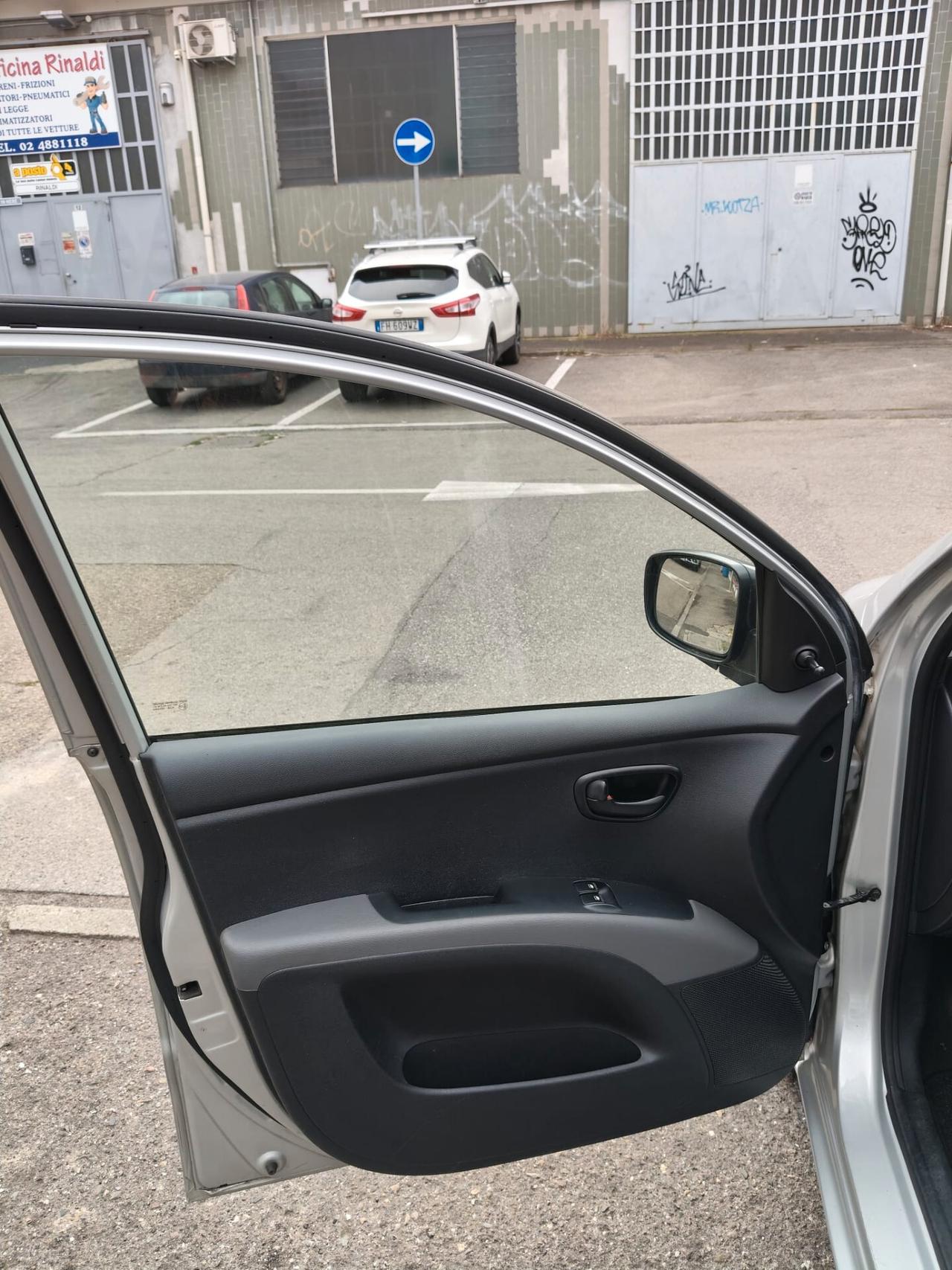 Hyundai i10 1.1 12V BlueDrive GPL Active