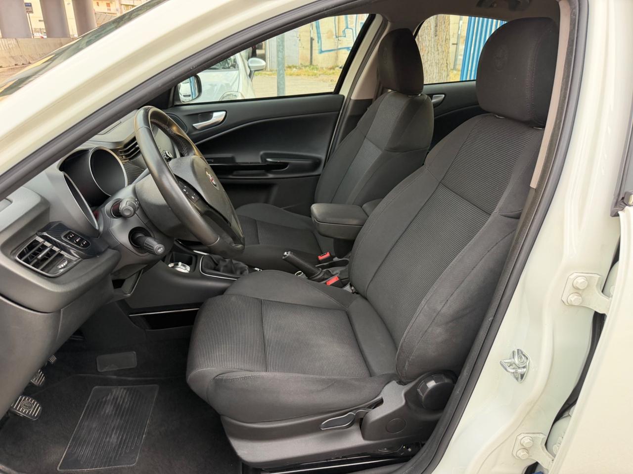 Alfa Romeo Giulietta 1.6 JTDm-2 105 CV 2013