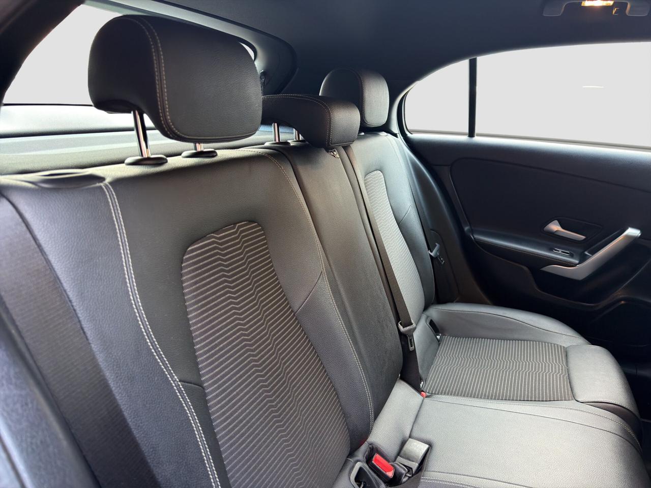 Mercedes-benz A 180 d 2.0 116cv Sport automatica 2021