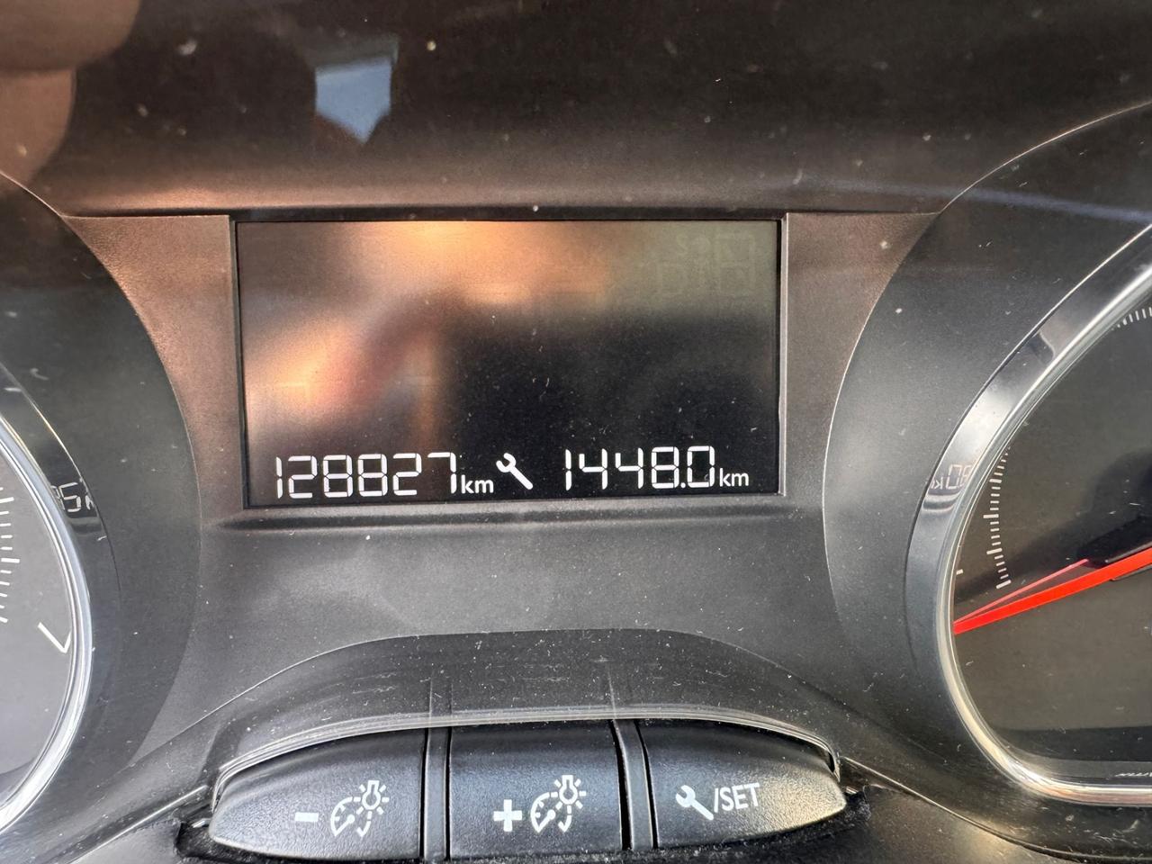 PACCHETTO : PEUGEOT 208 + LANCIA YPSILON GPL