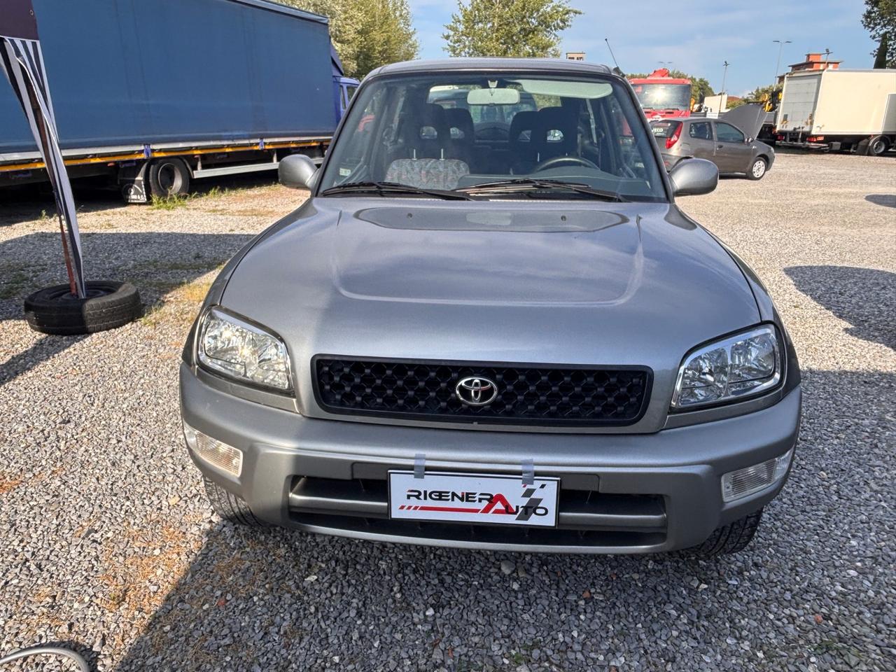 Toyota RAV 4 2.0i 16V cat 3 porte