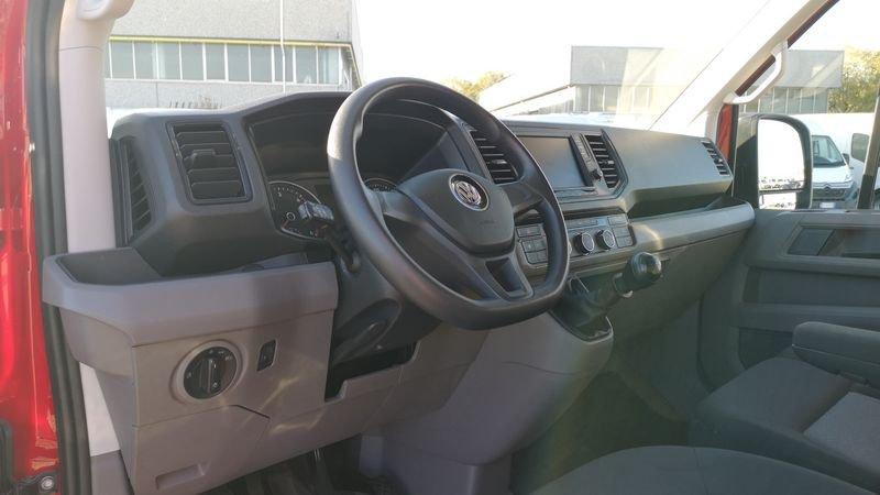 Volkswagen Crafter 35 2.0 TDI 140CV PL-TA Furgone con rampa moto