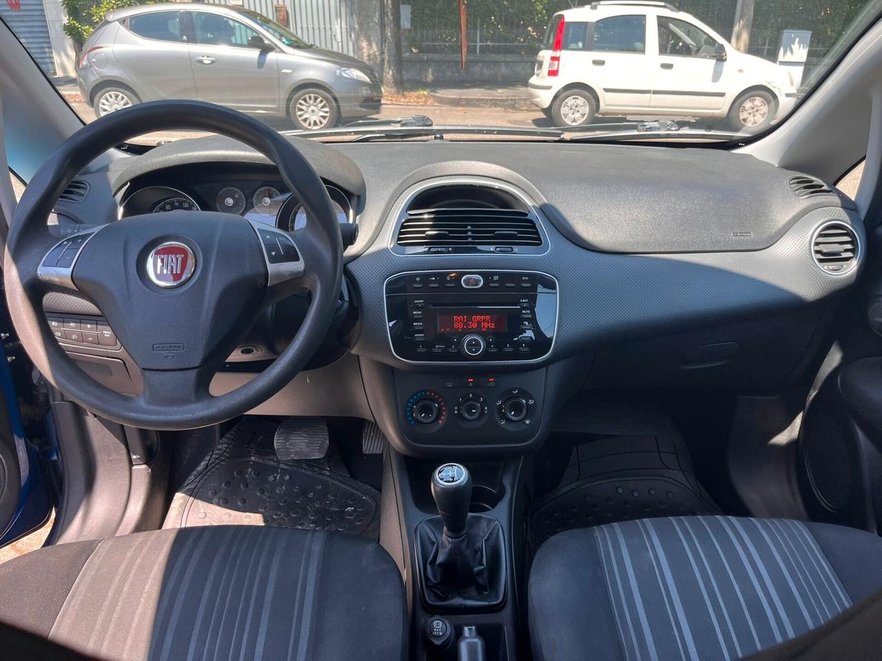 Fiat Punto Evo 1.4 5p S&S Dualogic MyLife - 2011^
