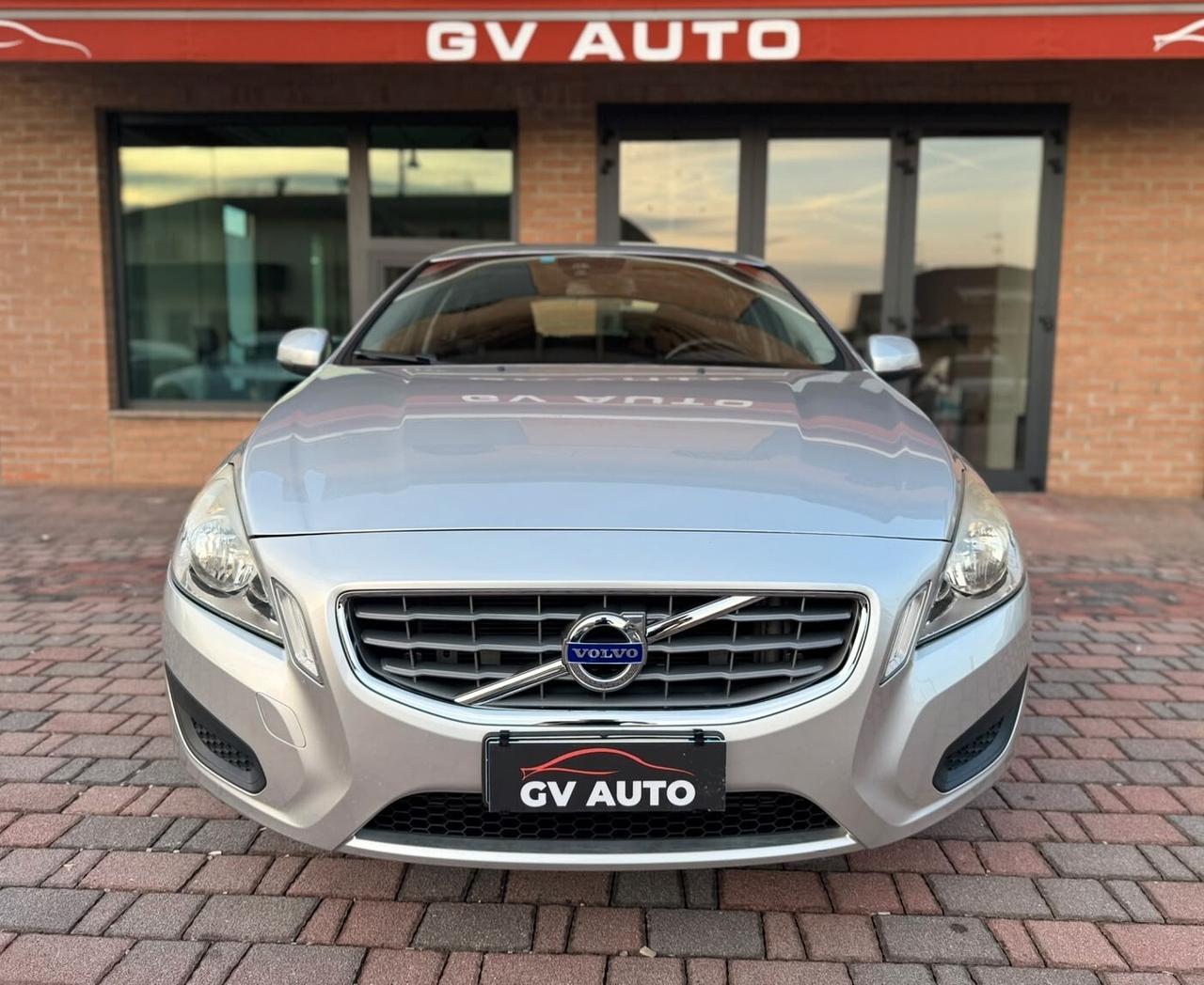 Volvo V60 D2 1.6 Automatica