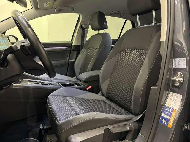 Volkswagen Golf ACTIVE 1.5 eTSI DSG 150CV ONLY - PROMO!