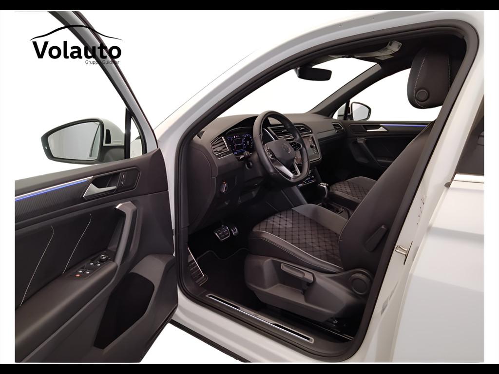 VOLKSWAGEN Tiguan II 2021 - Tiguan 1.5 tsi R-Line 150cv dsg