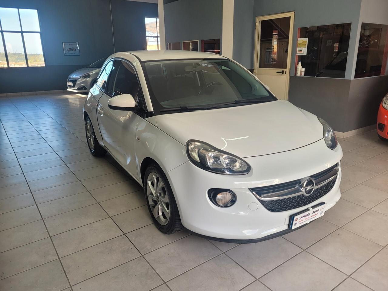 Opel Adam 1.4 87 CV GPL Tech Slam