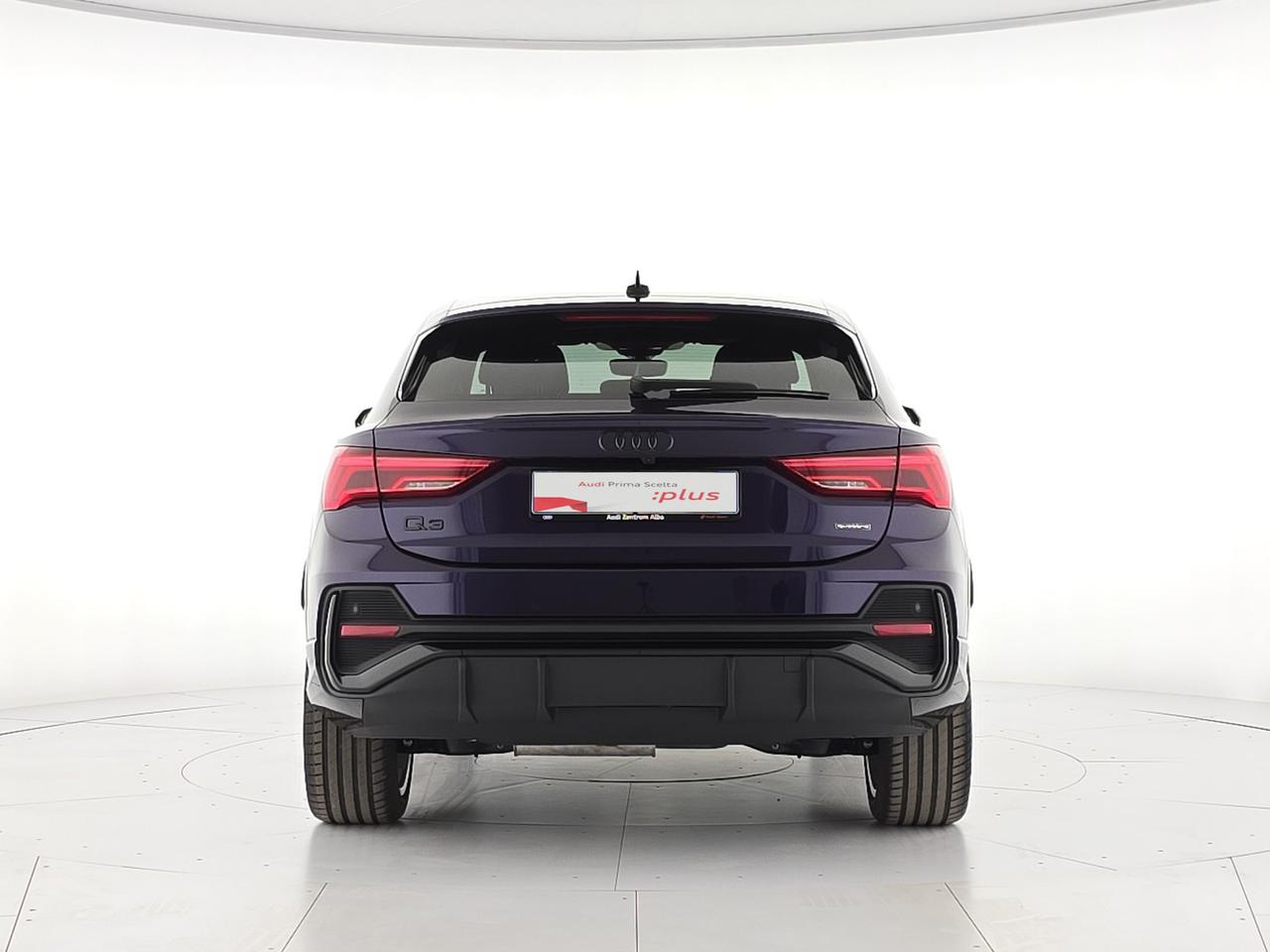 Audi Q3 sportback 40 2.0 tdi identity black quattro 193cv s-tronic