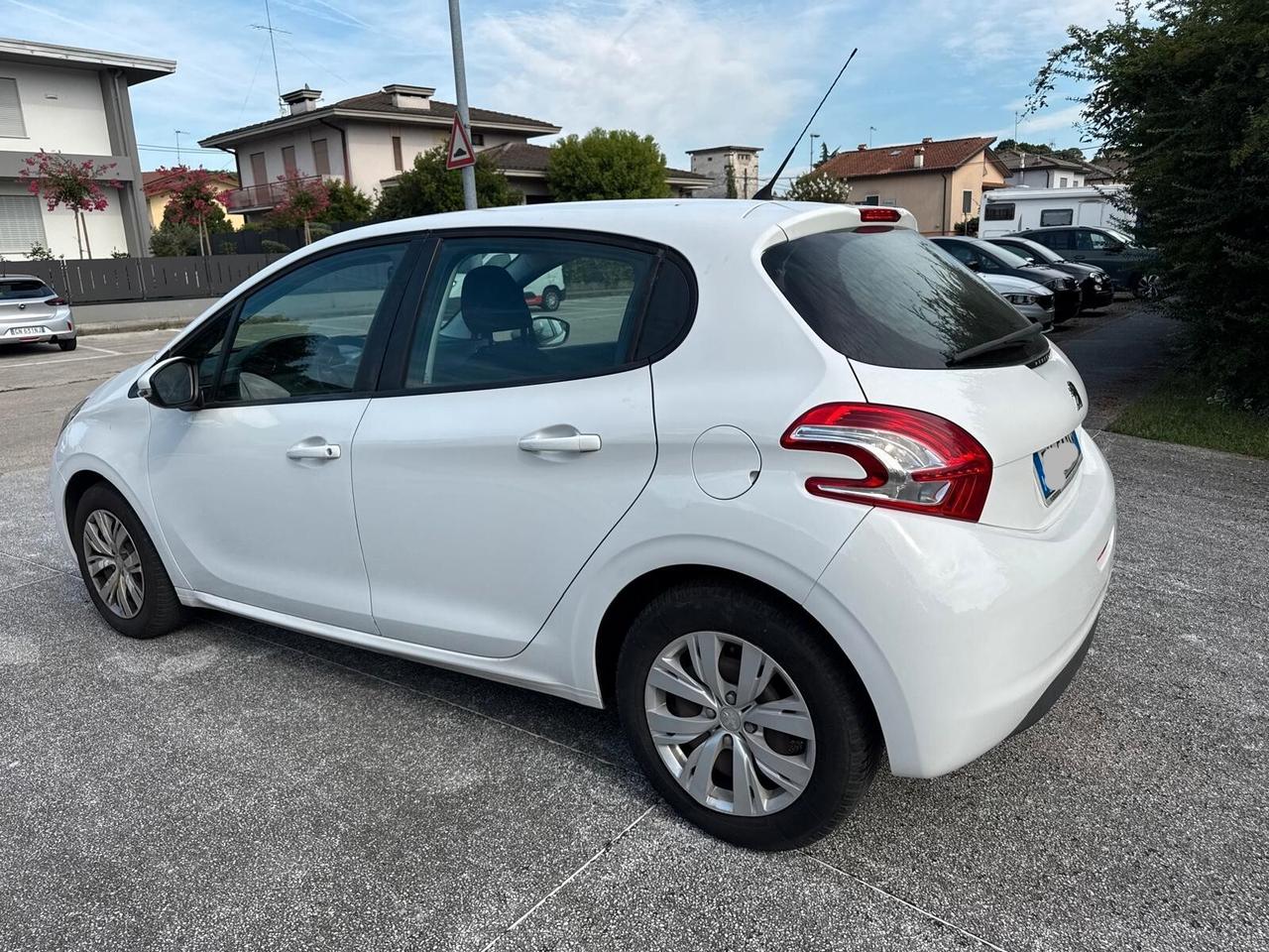 Peugeot 208 PureTech 68 5 porte Active