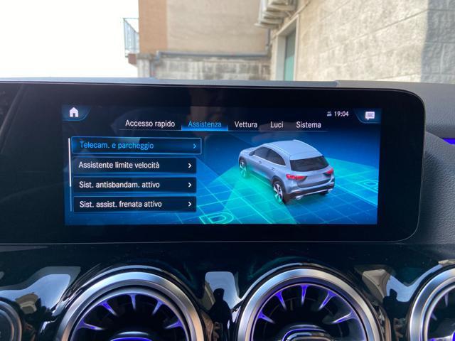 MERCEDES-BENZ GLA 200 d Automatic Sport Plus-LUCI AMBIENTE MULTICOLORE