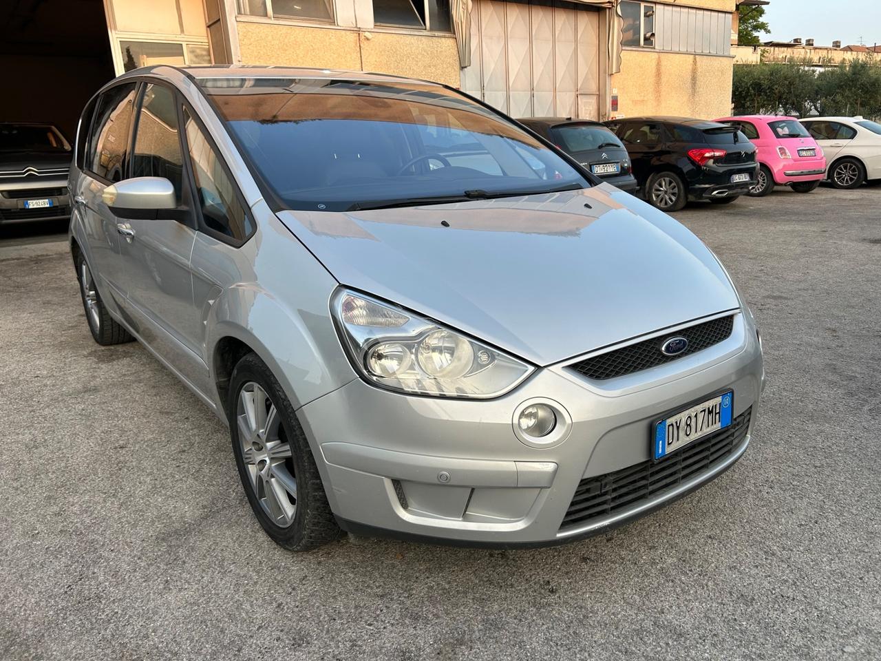 Ford S-Max 2.0 TDCi 140CV Titanium 7 Posti